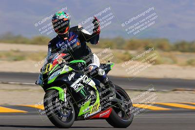 media/Oct-08-2022-SoCal Trackdays (Sat) [[1fc3beec89]]/Turn 16 (125pm)/